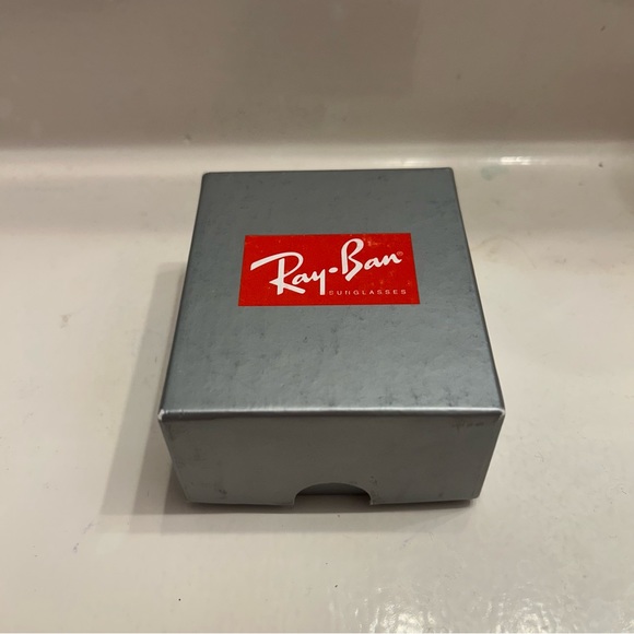 Ray-Ban Wayfarer Folding Classic Sunglasses - Picture 9 of 9